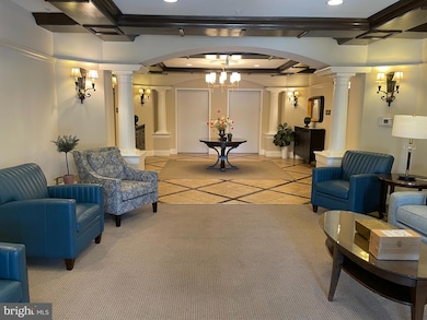 2250 Bear Den Rd unit 308, Frederick, MD 21701 - photo 4