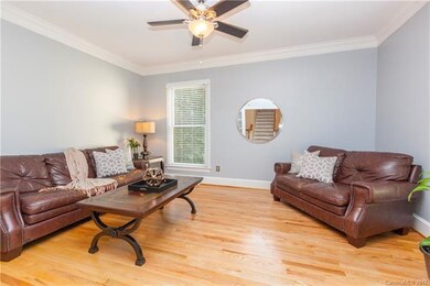 Just off the foyer this cheerful room makes a wond