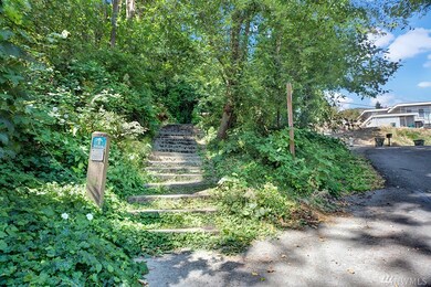 2723 74th Ave SE, Mercer Island, WA 98040 - photo 3