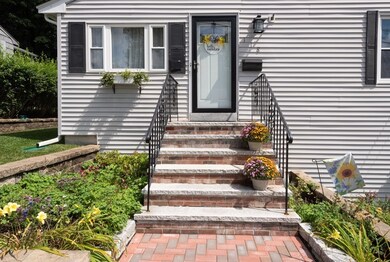 118 Spring View Dr, Lynn, MA 01904 - photo 2