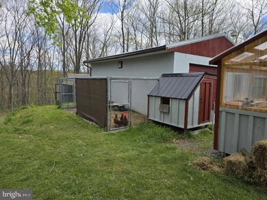 343 Crest Dr, Warfordsburg, PA 17267 - photo 5