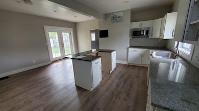 913 N Monroe St, Lowell, MI 49331 - photo 5