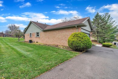 02-1318 Glenhurst Ln-WindowStill-Re