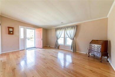 126 Little Pond Rd, Wakefield, RI 02879 - photo 4