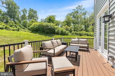 331 Ponds Edge Dr, Glen Riddle, PA 19063 - photo 2