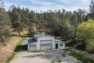 14555 Dry Creek Rd, Redding, CA 96003 - photo 4
