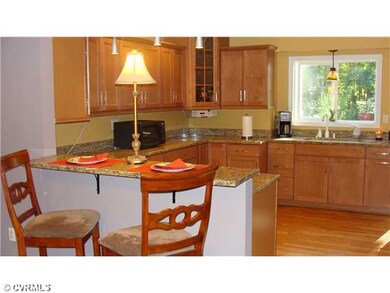Interior Space/Layout - The view of brakfast area 