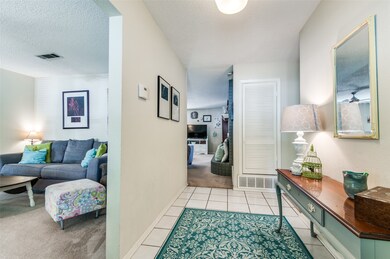 1604 Oak Creek Dr, Hurst, TX 76054 - photo 4