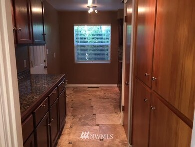 unlisted-address, Longview, WA 98632 - photo 7