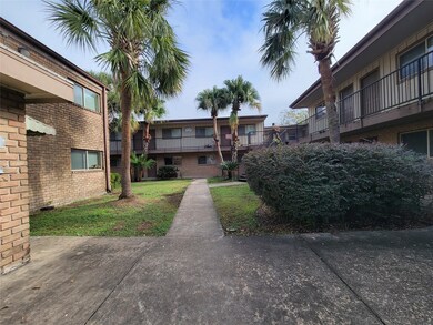 1530 Heights Blvd unit 24, Houston, TX 77008 - photo 2