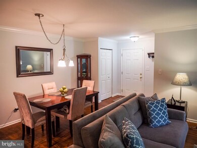 5827 Orchard Hill Ct unit 5827, Clifton, VA 20124 - photo 7