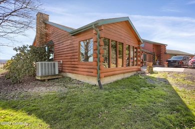 527 Johnson Mill Rd, Lewisburg, PA 17837 - photo 2