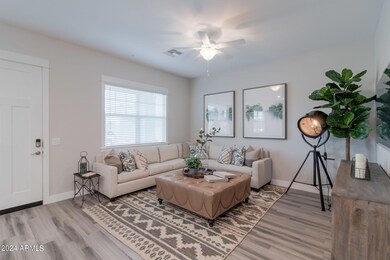 921 E Mulberry Place, Chandler, AZ 85286 - photo 3