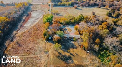 18051 Quaker Rd, Parsons, KS 67357 - photo 7