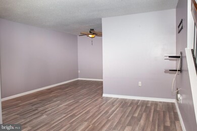 43 Chiswick Dr, Lindenwold, NJ 08021 - photo 2