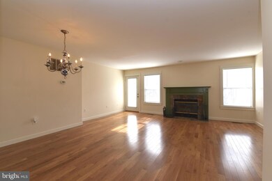 216 Heaton Ct, Purcellville, VA 20132 - photo 6