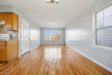 232 Port Ave Rr, Elizabeth City, NJ 07206 - photo 3