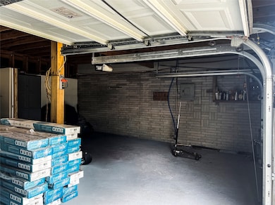 11802 Ostermeyer Rd, Galveston, TX 77554 - photo 2