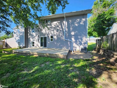 608 E 26th St S, Newton, IA 50208 - photo 7