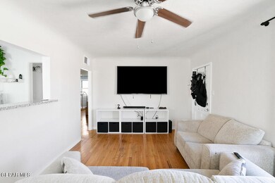 2908 Morehead Ave, El Paso, TX 79930 - photo 4