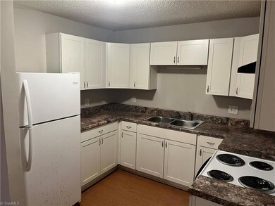 1301 E Green Dr, High Point, NC 27260 - photo 5