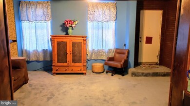 818 Buttonwood St, Reading, PA 19601 - photo 4