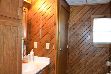 2614 4th St NE, Jamestown, ND 58401 - photo 7