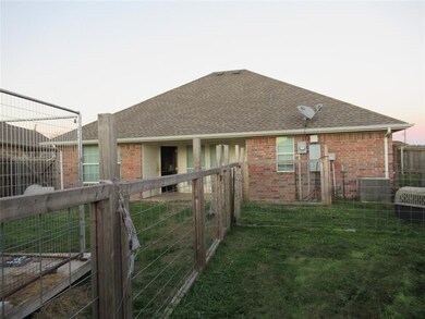 3107 Cardinal Dr, Ennis, TX 75119 - photo 6
