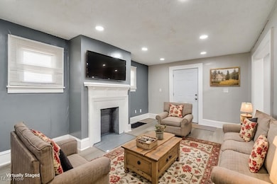 920 Bloomfield Ave, Akron, OH 44302 - photo 6