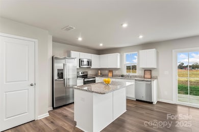 1530 39th Avenue Loop NE unit 3, Hickory, NC 28601 - photo 4