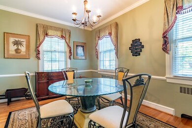 005_DiningRoom