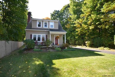 192 Menands Rd, Albany, NY 12211 - photo 2