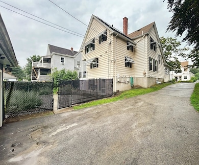 16 June St, Worcester, MA 01602 - photo 3