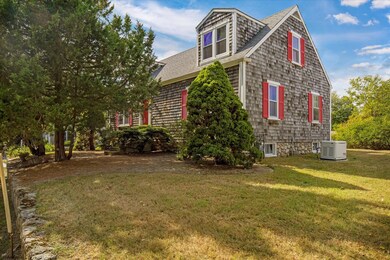 13 Hammond St, Mattapoisett, MA 02739 - photo 6