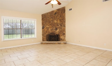322 Tenery Ln, Duncanville, TX 75116 - photo 4