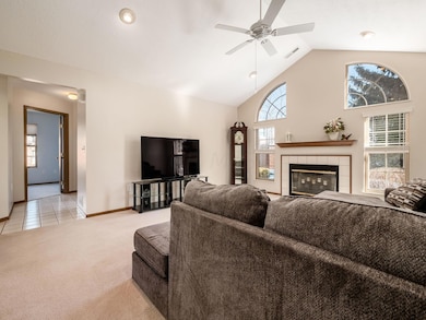 017_dc_N 951 Willow Bluff 029