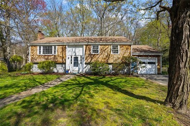 15 Rustwood Dr, Barrington, RI 02806 - photo 2