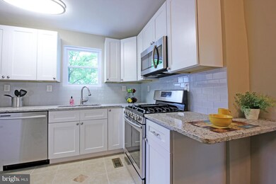 42 Patapsco Rd, Linthicum Heights, MD 21090 - photo 4