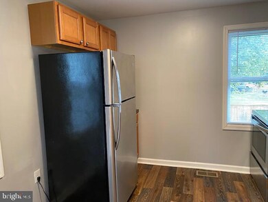 505 Gorman Ave unit 4, Laurel, MD 20707 - photo 3