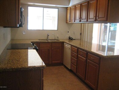 Upgraded & updated Kitchen w/granite