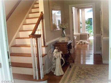Foyer - FOYER