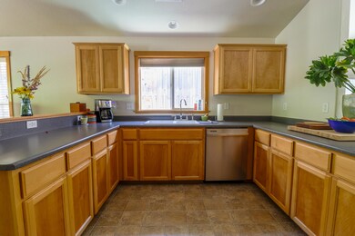 121 Graham St (10)