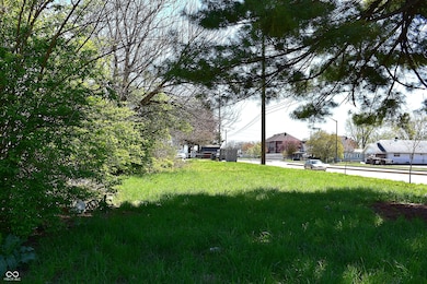 116 E Raymond St, Indianapolis, IN 46225 - photo 2