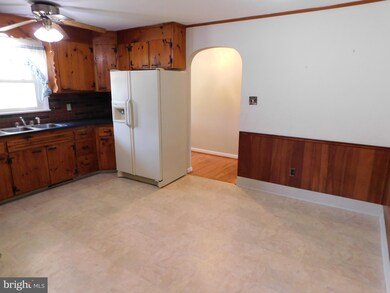 140 Yocom Rd, Douglassville, PA 19518 - photo 7