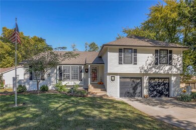 401 N Madison St, Raymore, MO 64083 - photo 3