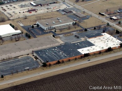 1 Capitol Way, Jacksonville, IL 62650 - photo 3