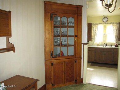 320 Franklin St, North Adams, MA 01247 - photo 7