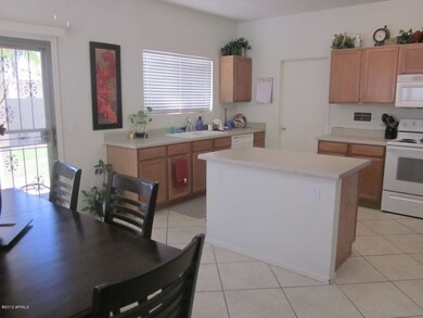Kitchen/Dining
