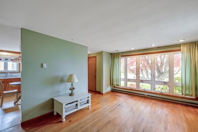 23 Moore St, Chicopee, MA 01013 - photo 6