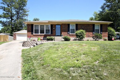 8303 Saint Armands Ct, Louisville, KY 40219 - photo 2